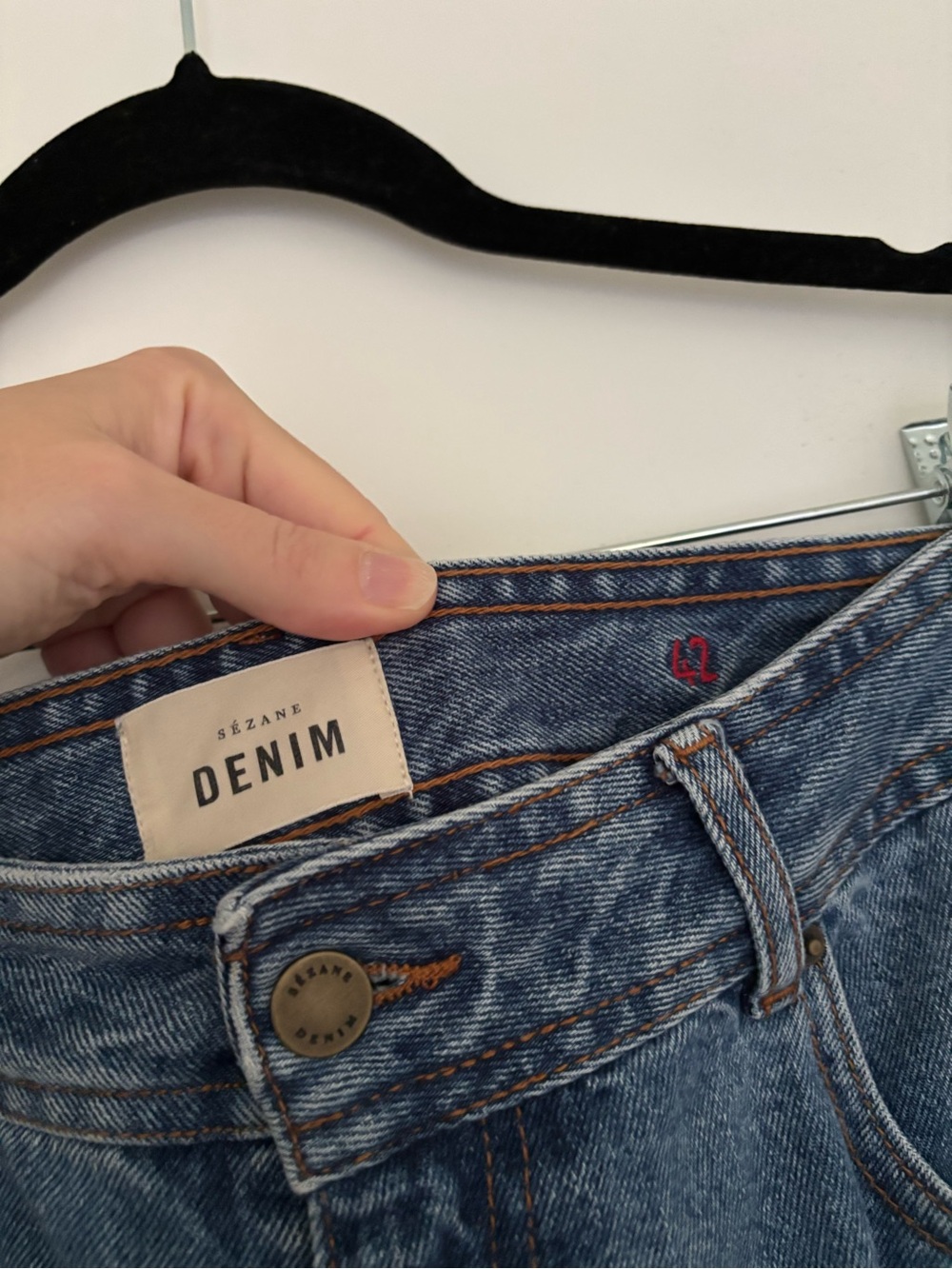 Sezane Le Crop Denim Jeans in Denim Blue Size 42 US 10 (fits 12) - Picture 3 of 9
